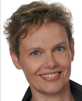 Dr.  Petra  Begemann